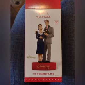 Hallmark Keepsake 2015 It's A Wonderful Life Magic Sound Ornament, Never Used
